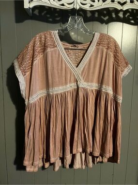 POL pleated oversized boxy blouse with eyelet lace details